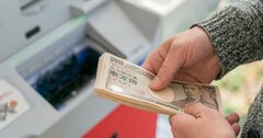 なぜコンビニでお金をおろさない人はお金持ちになれないのか？