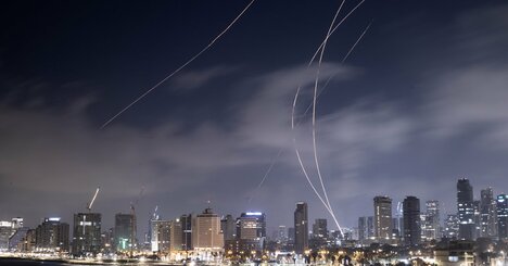 イスラエル株が急伸、紛争で「自信」の表れか