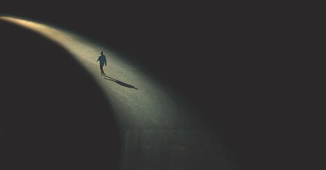 年をとって「急に孤独になる人」の特徴・ワースト1