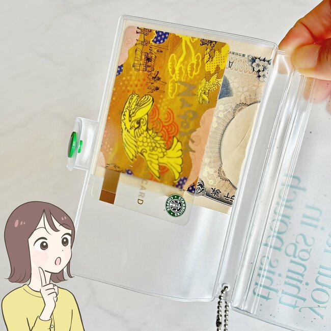 バッグの中で迷子にならない…！ダイソーの「めちゃ軽ミニ財布」カードやカギも収納できて優秀すぎる！《購入レビュー》