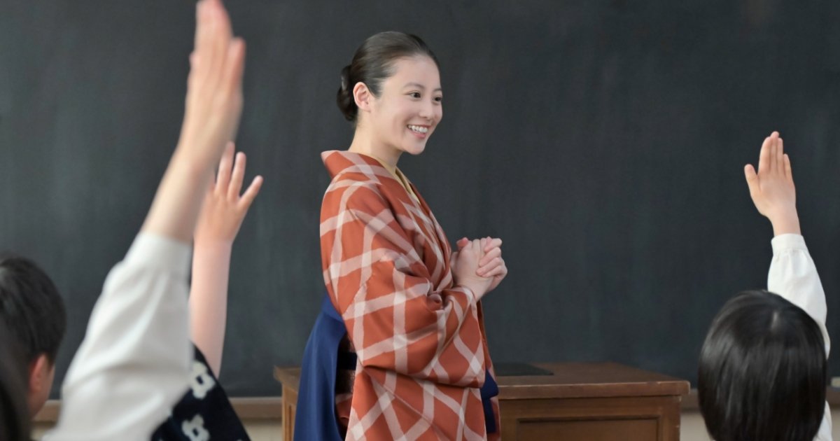 「結婚十訓」で包囲されるヒロイン→戦時下の“二十歳の風圧”に震える【あんぱん第36回レビュー】