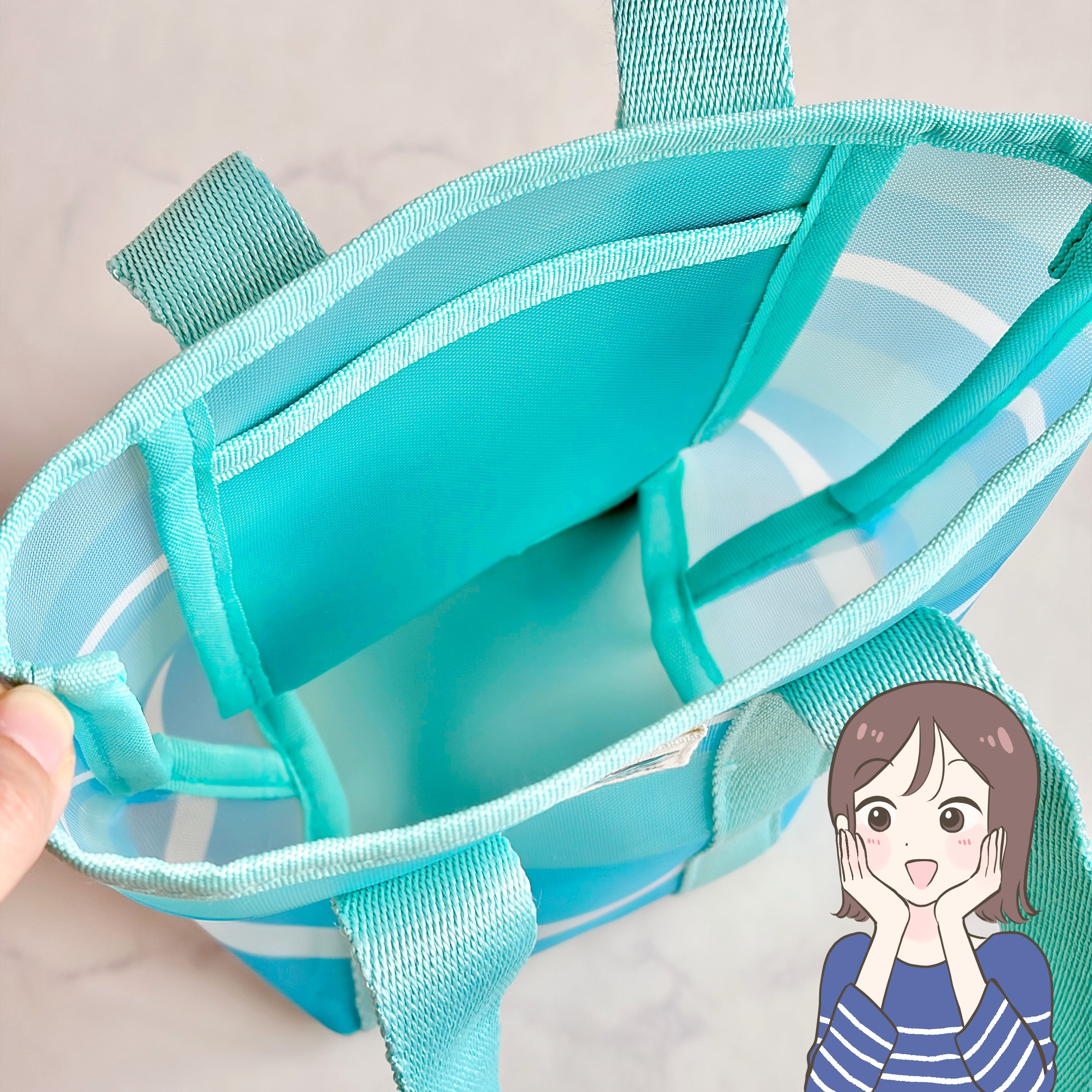 「店頭で見つけて即購入」「最高にかわいい！」スタバの“カップみたいなミニバッグ”可愛すぎて毎日使いたい！「買って良かった！」