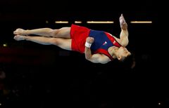 ワクチン接種でも陽性、スポーツ界に新たな難問