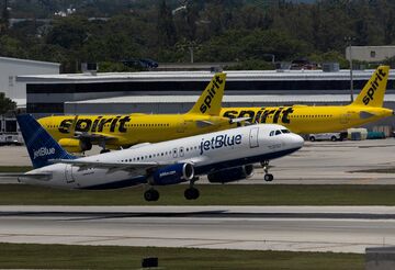 ジェットブルー、同業買収阻止に向けた米司法省の訴訟を警戒