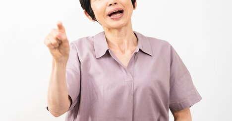 「そこ、私たちの席なんですけど！」特急列車で妻が他人にブチギレ→まさかの勘違い！夫の選択は？