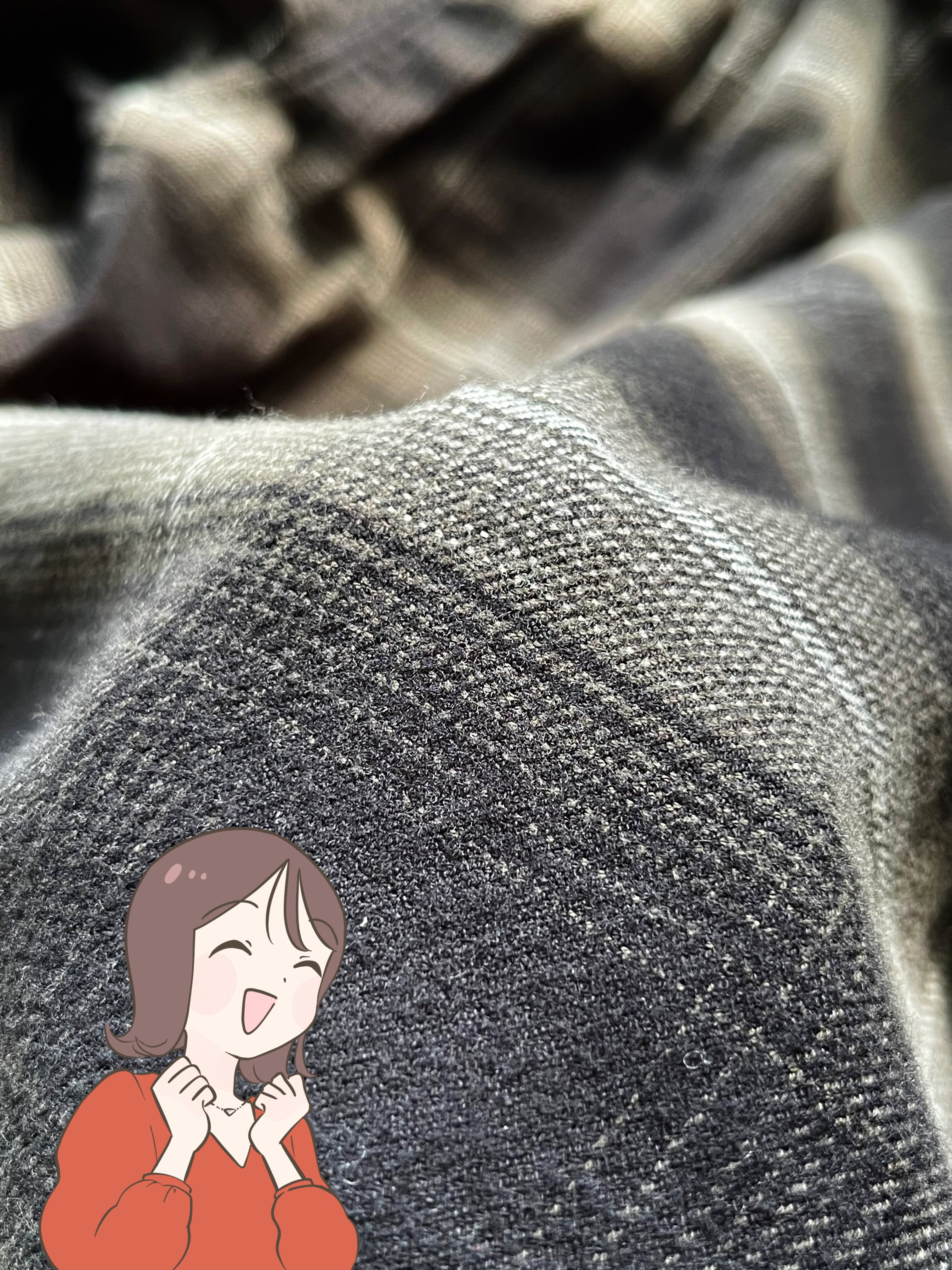 「重ね着しなくても暖かい」ユニクロの“ふんわりトップス”毎日着たいくらいお気に入り！「2着目の購入です」「1枚羽織るだけでおしゃれ」