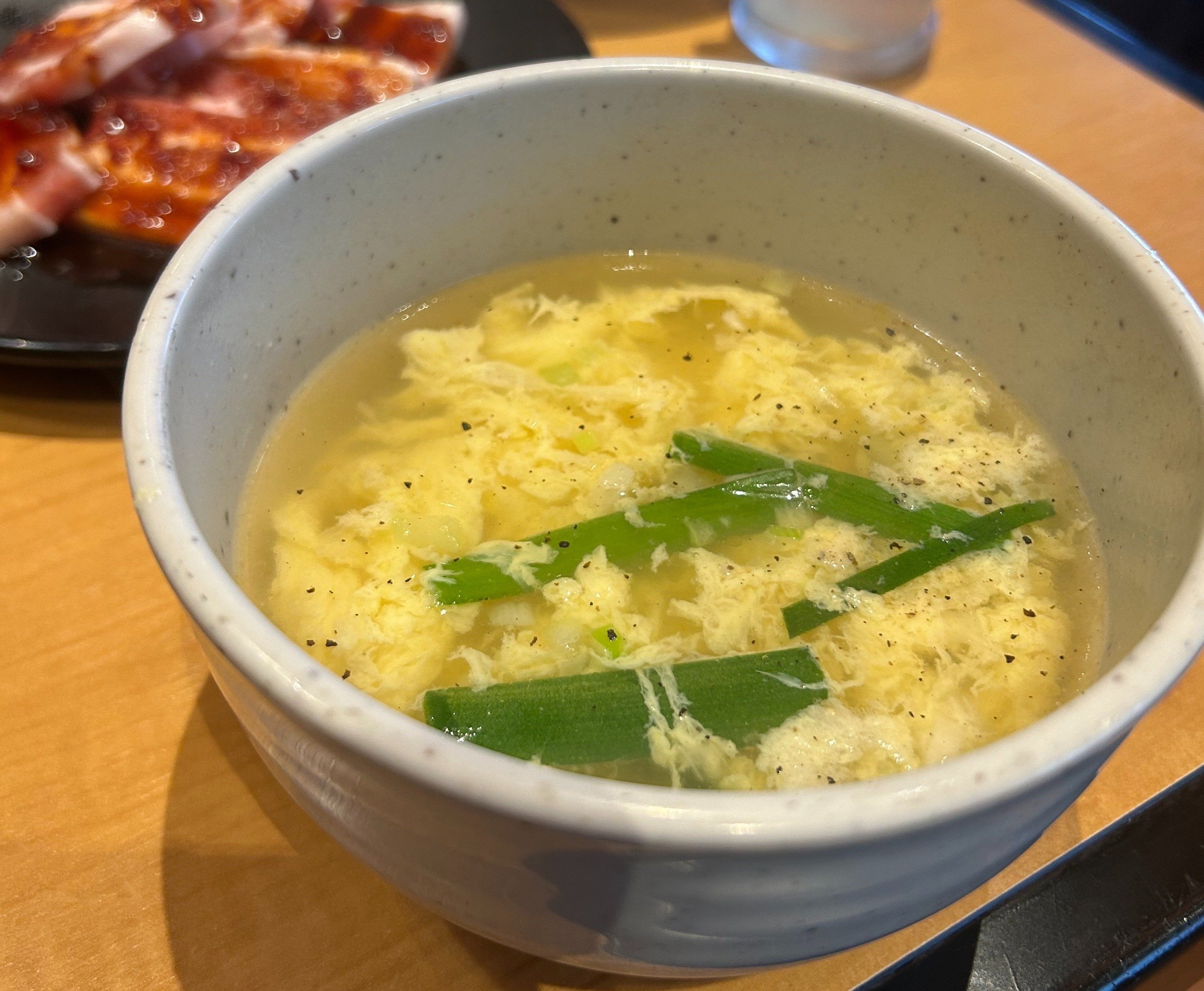 焼肉倒産ラッシュでも独り勝ち！牛角でも安楽亭でもない「人気チェーン店」の名前