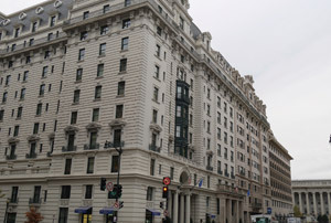ワシントン最高級ホテルに残る<br />150年以上続く日米関係の証