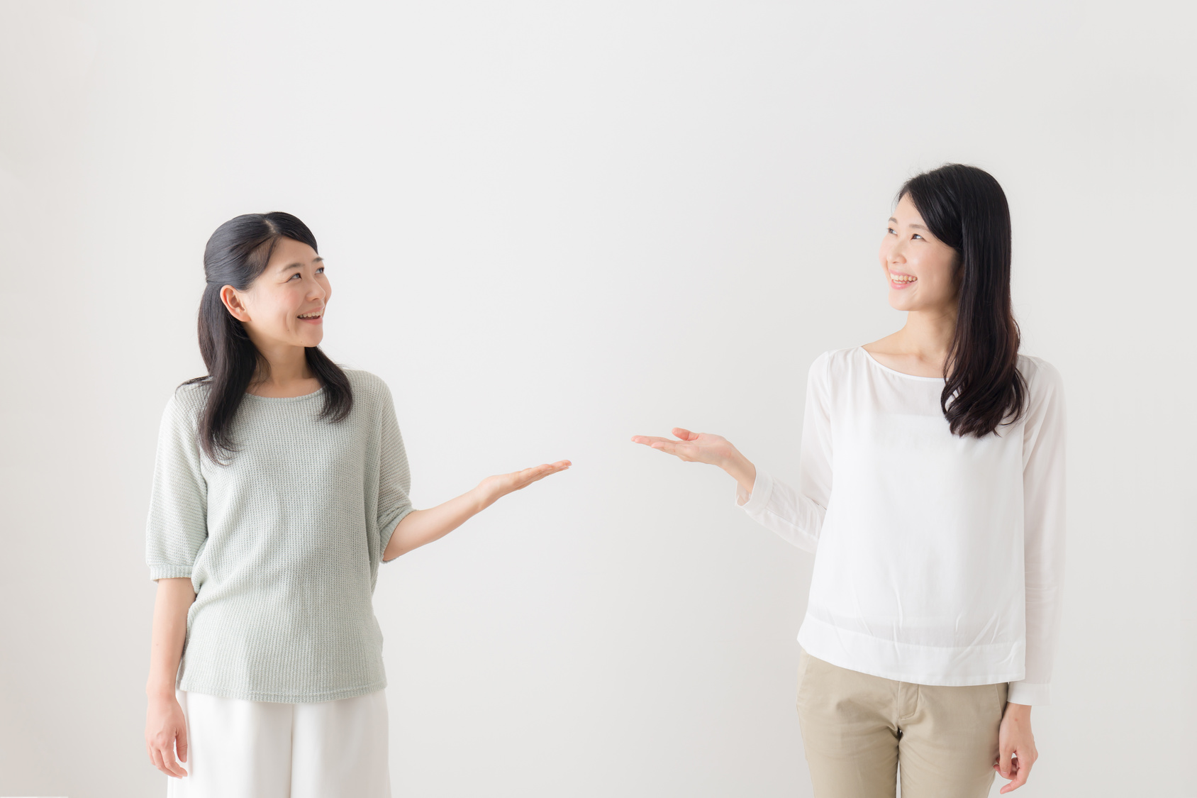 なぜ、女子高生AI「りんな」は日本→アメリカ→インド→インドネシアの順で広がったのか?