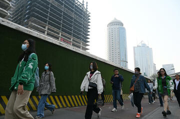 中国、対米関税を125％に引き上げへ