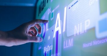 「仮説を作るAI」出現で科学者たちは不要に!?AIとの“知的分業”をどう進めるのか