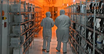 自動車業界、新たな半導体不足の可能性にパニック