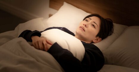 【精神科医が教える】不安になりやすい人が「寝る前」に絶対やってはいけないこと・ワースト1