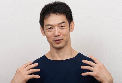 【腰痛・肩こり・目の疲れ】が一瞬でほぐれる“すごい”呼吸法…「ある部位」を動かすと首・肩・腰が連動する〈注目記事〉