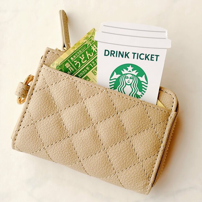 「ミニ財布に最高です!」3COINSの“高見えケース”お金やカード、鍵をまとめて収納できて天才!「身軽になれる」「値段以上のクオリティ」