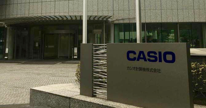 カシオのデジカメが「復活」、先駆者としてのプライドと勝算