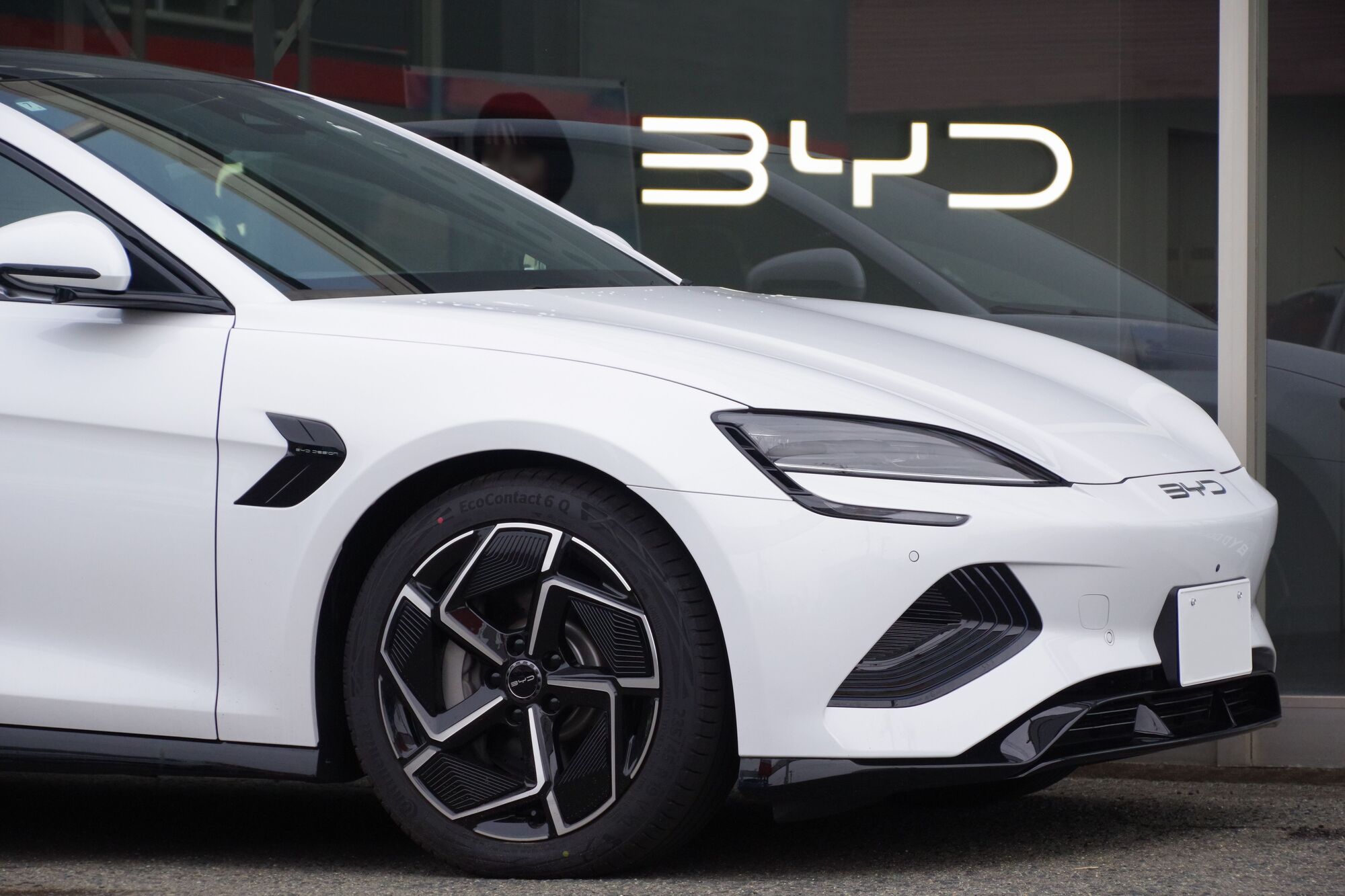 中国の自動車メーカーBYDのSEAL Photo:PIXTA