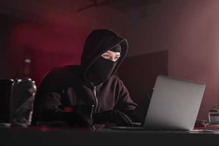 IoT機器から個人情報が盗まれる危険性がある