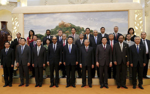 世界がなびく経済力と影響力 <br />AIIB騒動に見る中国の台頭