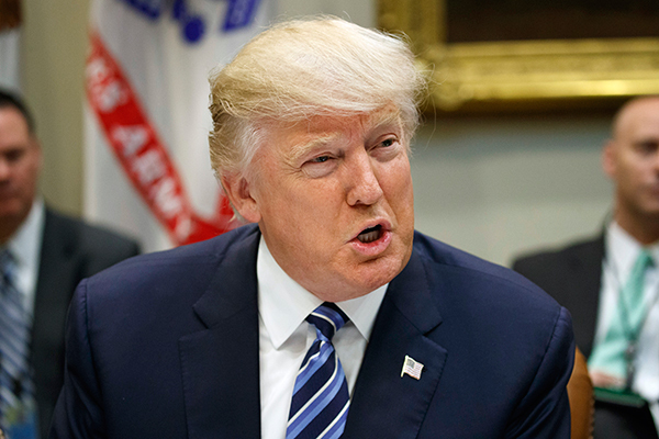「唯我独尊」トランプを米国の民主主義は止められるか