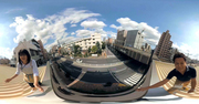 ケーキの飾りが動く虫に見える！VRで「認知症体験」