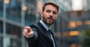 【みんなに嫌われる】結果を出しているのに「組織から不要とされる人」の特徴・ワースト1