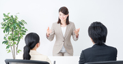 面接官の質問を無視して“自慢話”に突入!?会話のキャッチボールができない人のトンデモ特徴