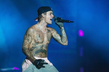 ジャスティン・ビーバーさん、2億ドルで音楽著作権売却に近づく