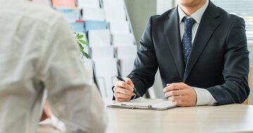 なぜレンタカー会社は、「免責補償」のうえに、さらに別の補償を用意するのか?