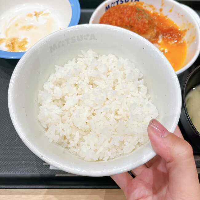 「新次元のうまさ」松のやの“夢みたいな定食”大盛ご飯があっという間になくなるの!「圧倒的すぎる!」「通年で食べれるようにして」