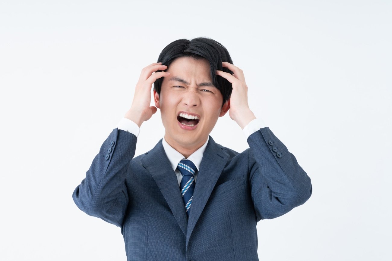 仕事ができない上司は「指示がブレる」。仕事ができる上司も「もっとブレるけど、なぜか大丈夫」。その深いワケとは?