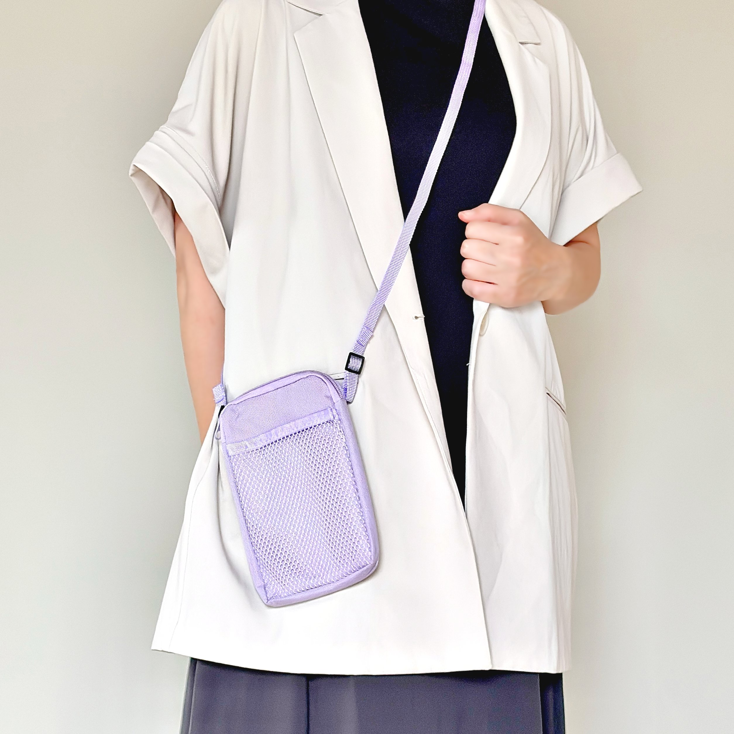【セリア】お薬手帳がジャストフィット！スリムで軽い「ぺたんこショルダー」色違いで3つも買っちゃった！《購入レビュー》