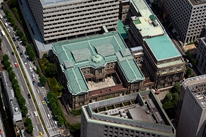 出口策で生じる日銀の大損失、公的資金注入も視野に