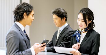 「追加料金が高すぎる!」と怒鳴るカスハラ客…“なぜなぜ攻撃”を止めたホテルスタッフの一言とは?
