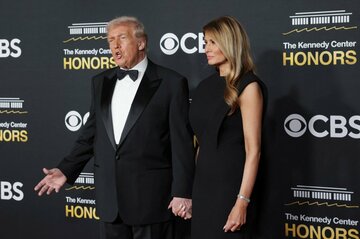 トランプ氏、ネトフリのワーナー買収に懸念表明