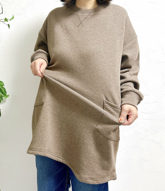 一度着たら最後だわ…！ハニーズの“毛布みたいなトップス”お尻までポカポカなんです！「着心地が最高」「この冬はたくさん着るつもり」