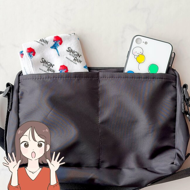 「複数購入しました」3COINSの“お財布がいらないバッグ”が快適すぎる！「気軽に使えて良い」「思っていたより入ります」