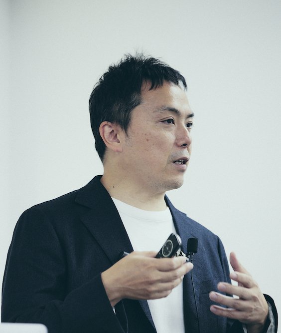 自分の原稿を「声」と「目」と「ペン」で読み返そう
