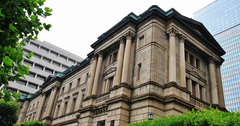 日銀の市場経済を止める施策を、海外は厳しい目で見ている