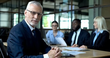 【令和のマネジメント】部下のモチベーションを上げるために、リーダーがするべき質問とは？