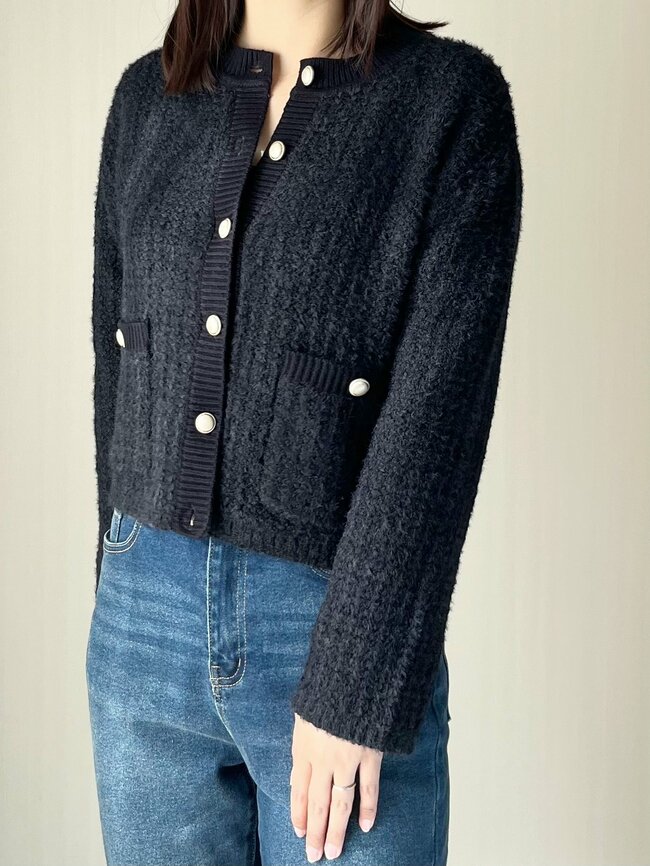 「可愛いので毎日着てます」GUの“高見えカーディガン”羽織るだけでコーデが上品に見えるんです！「お値段以上に見える」「もっと早く出会いたかった」