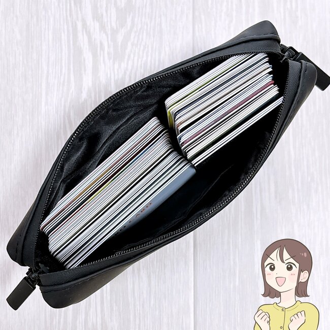 診察券やカードが70枚も入った!無印良品の“万能すぎるポーチ”お財布代わりにも使えて優秀!「お出かけに必須」「買って良かった」「色違いで2点購入しました」【購入レビュー】