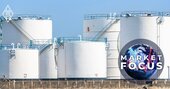 原油相場はOPECプラスの増産方針で4年ぶり安値、サウジの増産姿勢が新たな下落圧力に