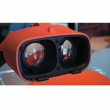 グーグル、AR／VRチームを拡大か