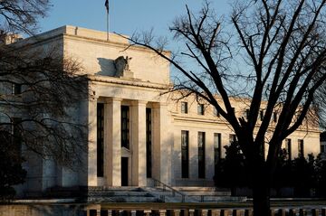 FRBの金利姿勢転換、さらなる「証拠」が必要
