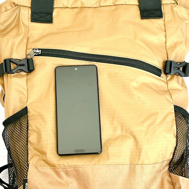 「3個目リピ買い」「文句なしのお品」ワークマンの“大容量バッグ”1泊分の荷物が入るし、2WAYで使えて楽ちん！「重たさを感じません」