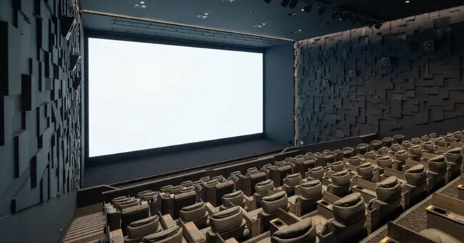 「1席6500円の映画館」が歌舞伎町で話題！値付けの巧妙さが浮かぶ競合との差別化戦略