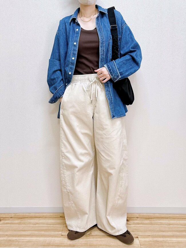 「こりゃ可愛いわ」「色違いも購入したい」GUの“2990円バレルパンツ”買ってから出番が止まらない！「ほぼ毎日はいています」「ウエスト楽ちん最高」《購入レビュー》