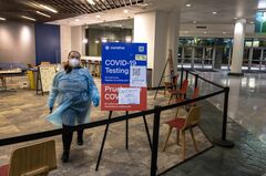 米のコロナ感染、入院者数は減少も新たなリスク浮上