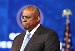 バイデン氏の国防長官候補、文民統制の伝統がまず問題に